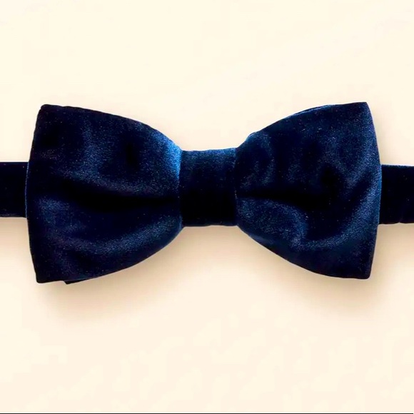 Eton Other - Eton Dark Blue Velvet Bow Tie - Ready Tied. NEW